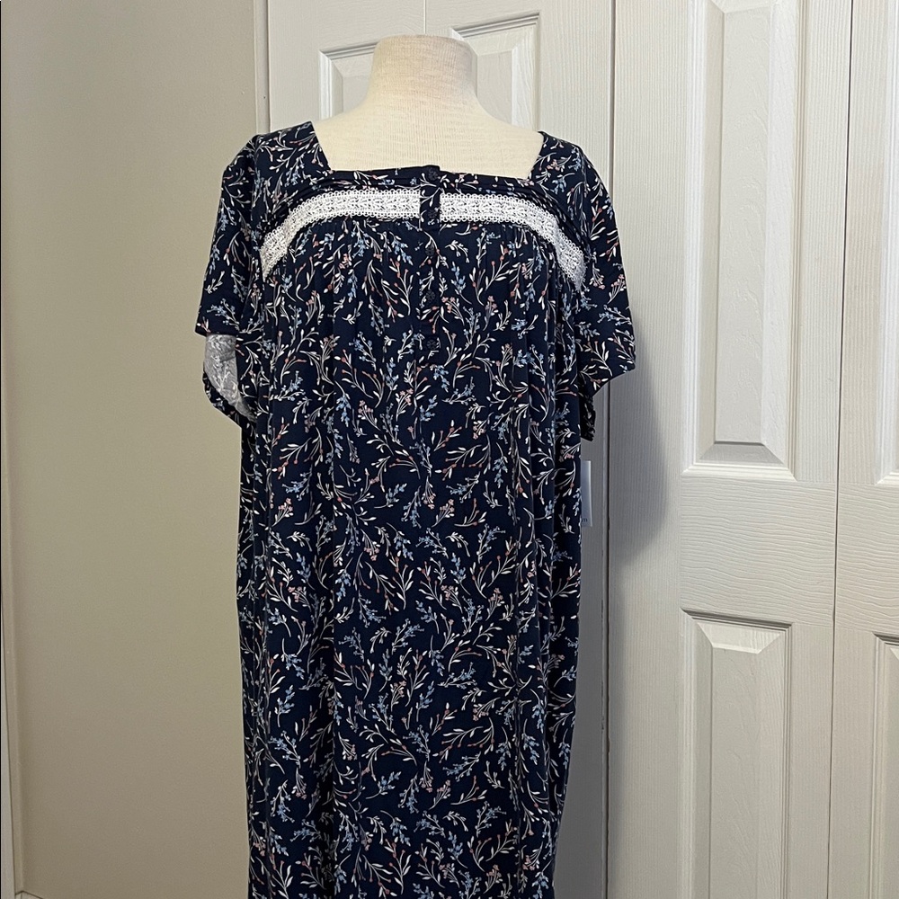 NWT Croft & Barrow Navy Blue Floral Print Long Nightgown Size 3X - Picture 2 of 14
